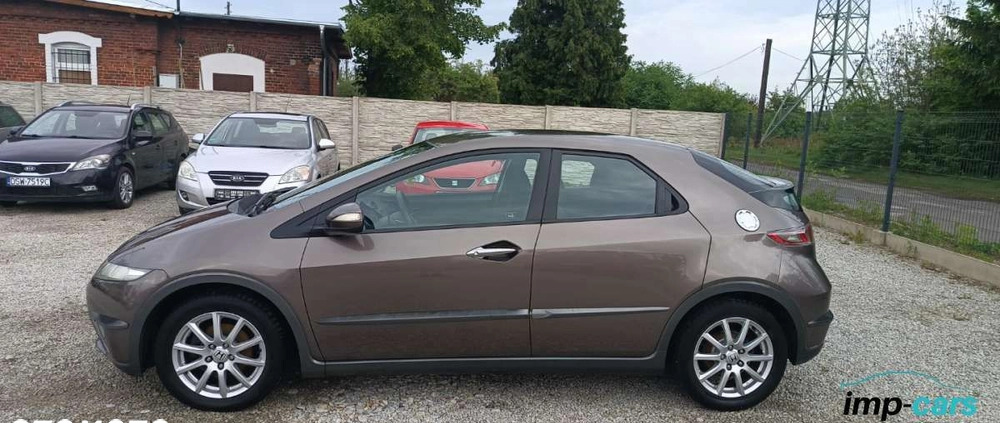 Honda Civic cena 23900 przebieg: 184000, rok produkcji 2010 z Biała małe 79